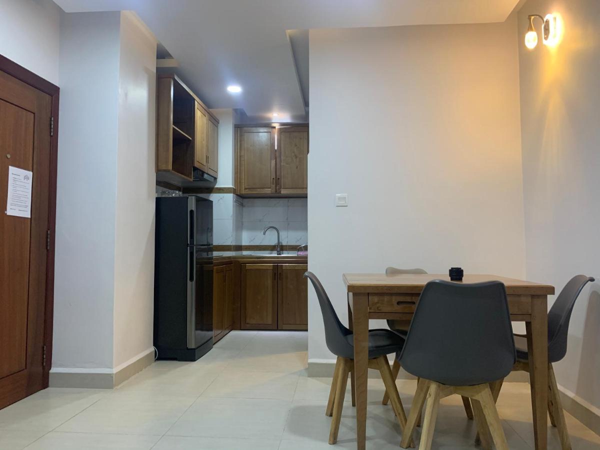 Appartement avec 2 chambre Phnom Penh Extérieur photo
